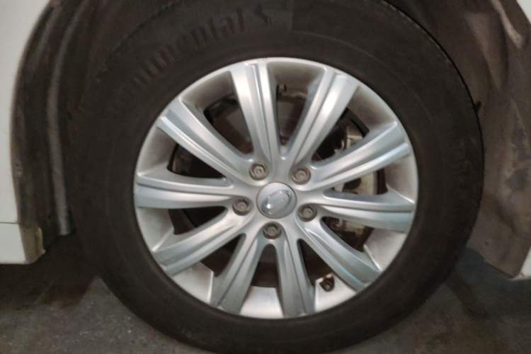 Used GAC Trumpchi M8 2020 Flagship Model 390T Deluxe Edition Right Front Wheel Hub