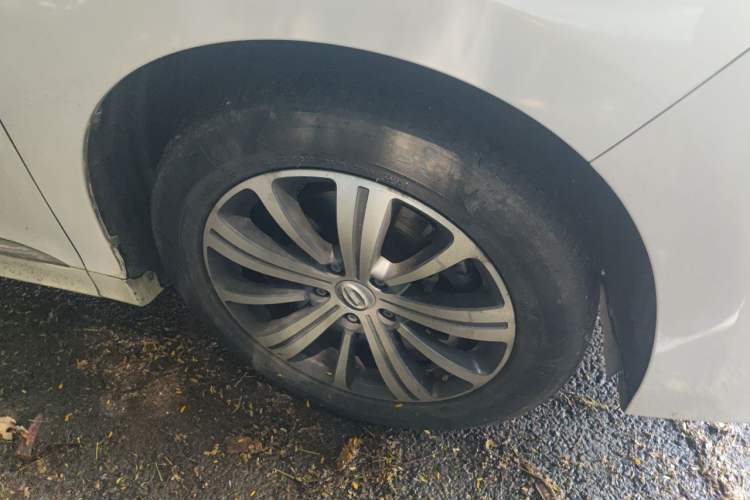 Used GAC Trumpchi M8 2020 Flagship Model 390T Prestige Edition Right Front Wheel Hub