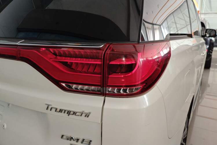 Used GAC Trumpchi M8 2020 Flagship Model 390T Supreme Edition Right Rear Taillight