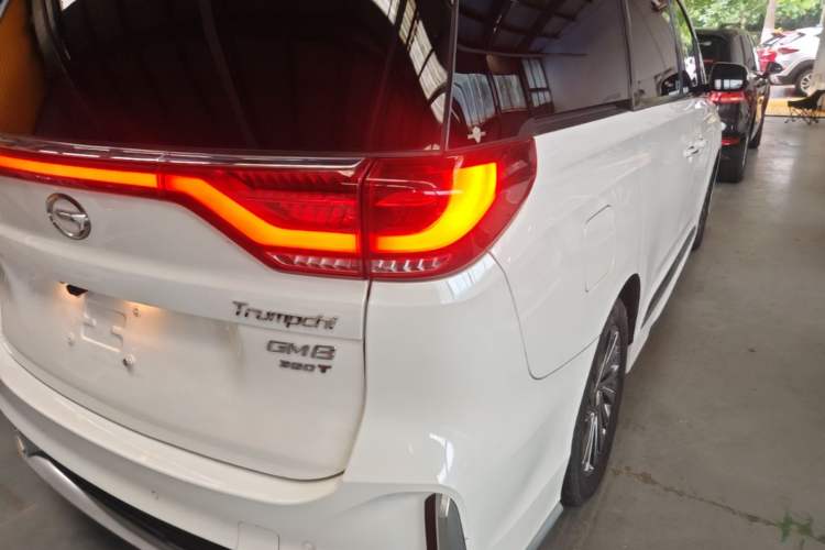 Used GAC Trumpchi M8 2020 Flagship Model 390T Prestige Edition Right Rear Taillight