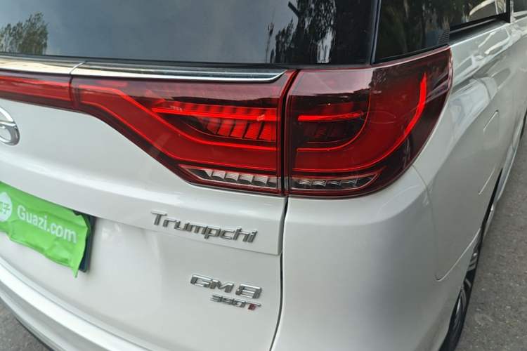 Used GAC Trumpchi M8 2020 Flagship 390T Navigation Model Right Rear Taillight