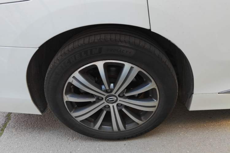 Used GAC Trumpchi M8 2020 Flagship Model 390T Prestige Edition Right Rear Wheel Hub