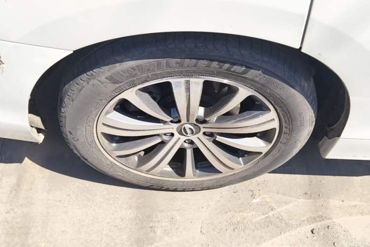 Used GAC Trumpchi M8 2020 Flagship Model 390T Supreme Edition Right Rear Wheel Hub