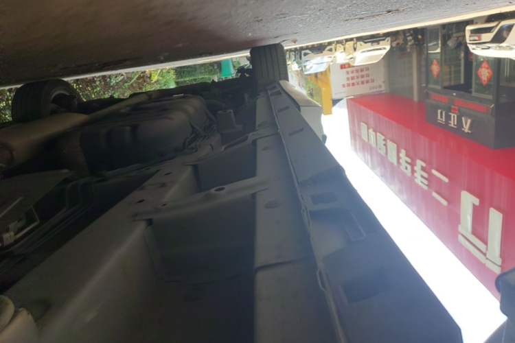 Used GAC Trumpchi M8 2020 Flagship 390T Navigation Model Right Side Sill