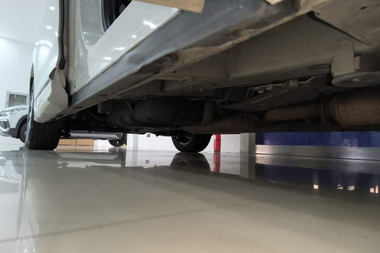 Used GAC Trumpchi M8 2020 Flagship Model 390T Deluxe Edition Right Side Sill