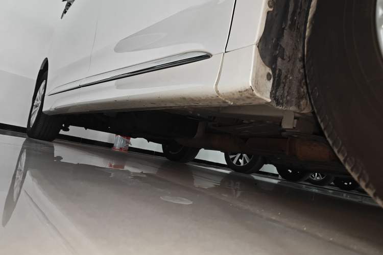 Used GAC Trumpchi M8 2020 Flagship Model 390T Deluxe Edition Right Side Sill