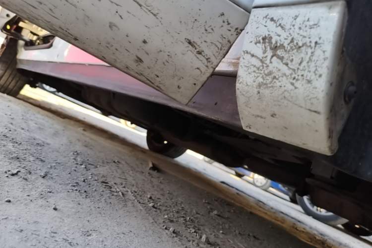 Used GAC Trumpchi M8 2020 390T Deluxe Edition Right Side Sill