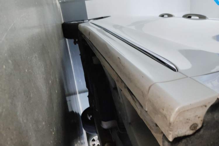 Used GAC Trumpchi M8 2020 Flagship Model 390T Deluxe Edition Right Side Sill