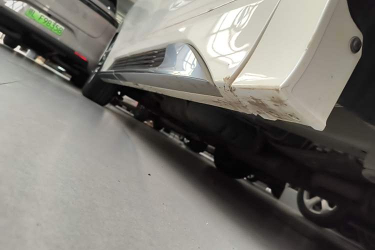 Used GAC Trumpchi M8 2020 Master Edition 390T Supreme Version Right Side Sill