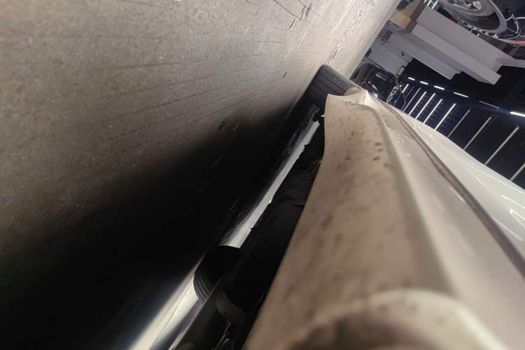 Used GAC Trumpchi M8 2020 Flagship Model 390T Prestige Edition Right Side Sill