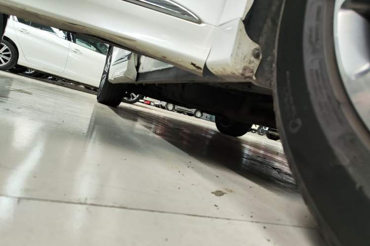Used GAC Trumpchi M8 2020 Flagship Model 390T Prestige Edition Right Side Sill