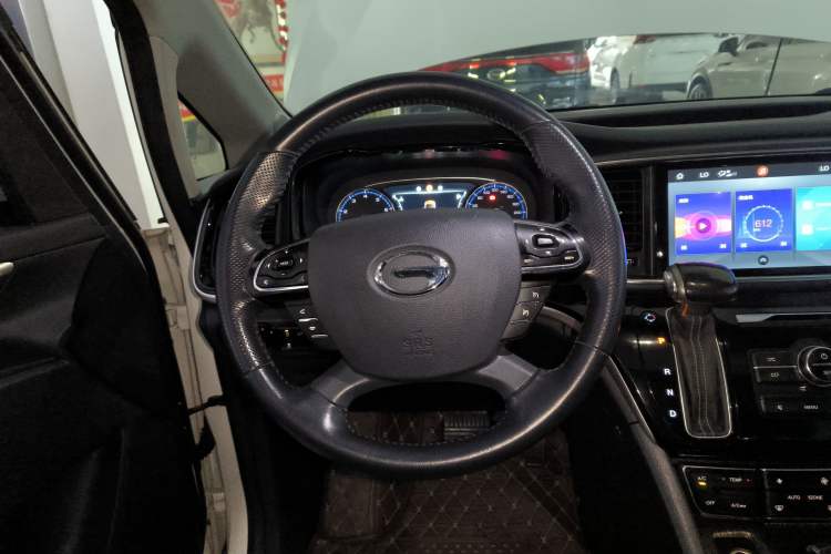 Used GAC Trumpchi M8 2020 Flagship Model 390T Deluxe Edition Steering Wheel