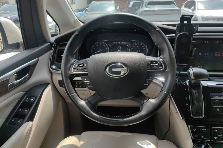 Used GAC Trumpchi M8 2020 Flagship Model 390T Prestige Edition Steering Wheel