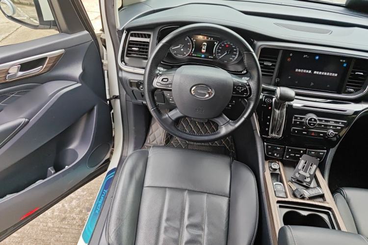 Used GAC Trumpchi M8 2020 Flagship Model 390T Prestige Edition Steering Wheel