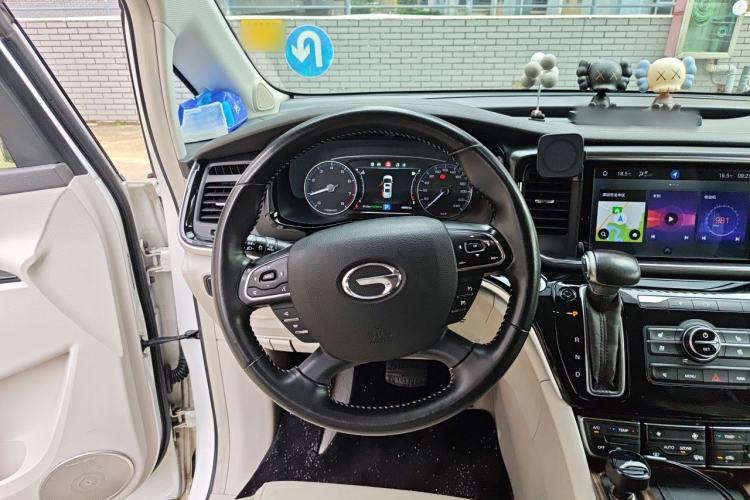 Used GAC Trumpchi M8 2020 Master Edition 390T Supreme Version Steering Wheel