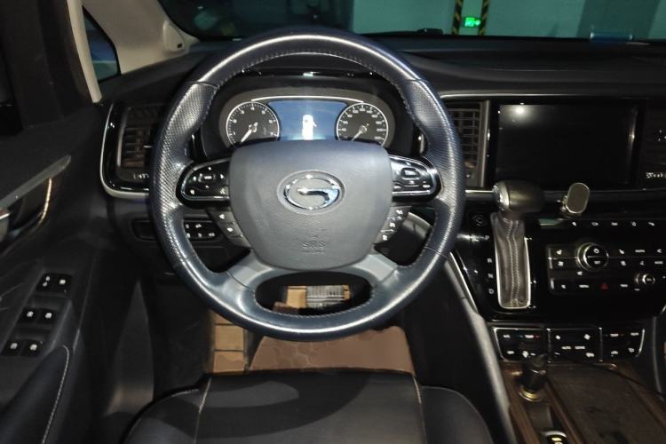 Used GAC Trumpchi M8 2020 Flagship Model 390T Supreme Edition Steering Wheel