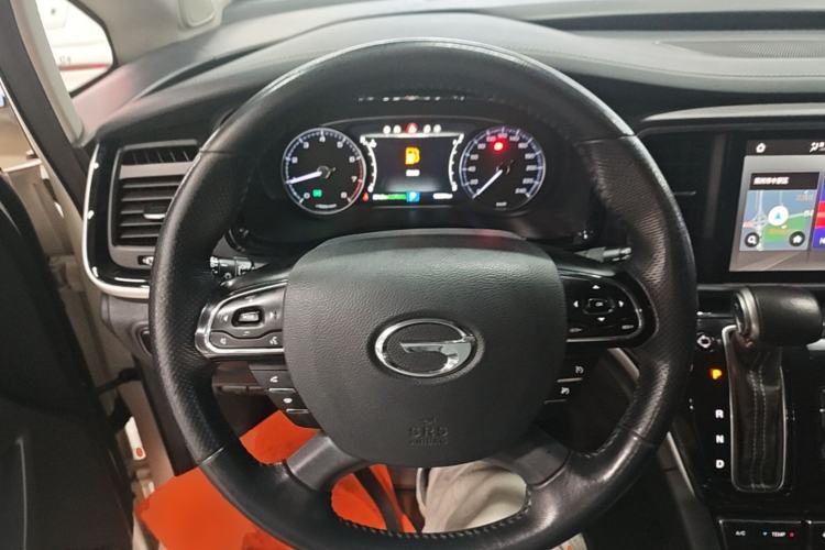 Used GAC Trumpchi M8 2020 Flagship Model 390T Supreme Edition Steering Wheel