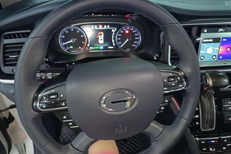 Used GAC Trumpchi M8 2020 Flagship Model 390T Prestige Edition Steering Wheel