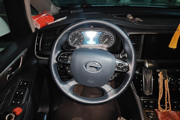 Used GAC Trumpchi M8 2020 Flagship Model 390T Deluxe Edition Steering Wheel