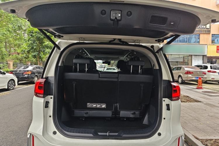 Used GAC Trumpchi M8 2020 Master Edition 390T Deluxe Version Trunk