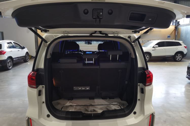 Used GAC Trumpchi M8 2020 Master Edition 390T Deluxe Version Trunk