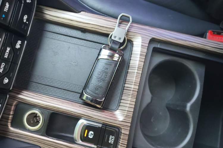 Used GAC Trumpchi M8 2020 Flagship 390T Navigation Model Vehicle Key