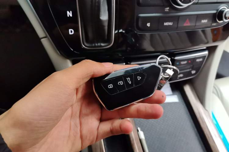 Used GAC Trumpchi M8 2020 Flagship Model 390T Prestige Edition Vehicle Key