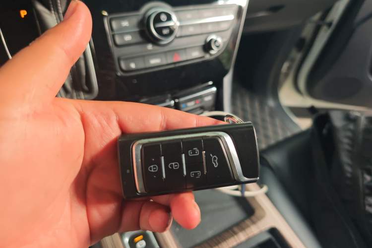 Used GAC Trumpchi M8 2020 Flagship Model 390T Prestige Edition Vehicle Key