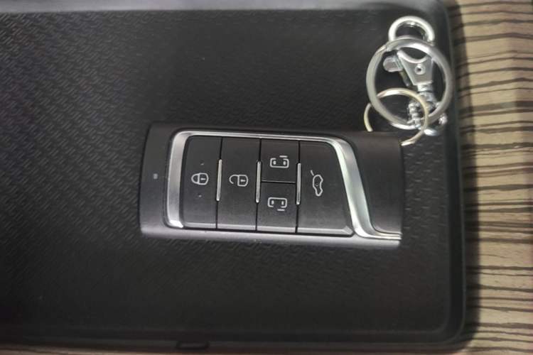 Used GAC Trumpchi M8 2020 Flagship Model 390T Prestige Edition Vehicle Key