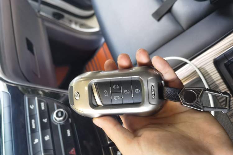 Used GAC Trumpchi M8 2020 Master Edition 390T Supreme Version Vehicle Key