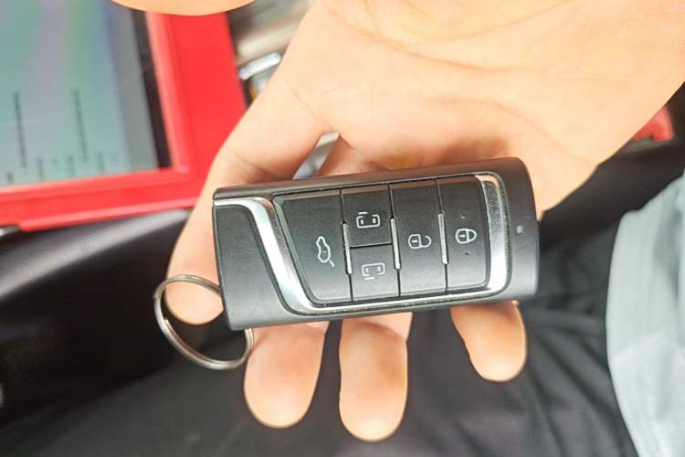 Used GAC Trumpchi M8 2020 Flagship 390T Navigation Model Vehicle Key