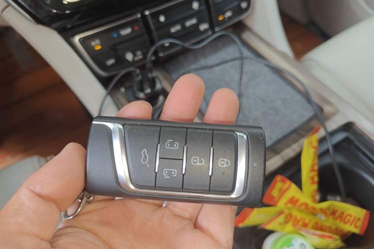 Used GAC Trumpchi M8 2020 Flagship Model 390T Prestige Edition Vehicle Key