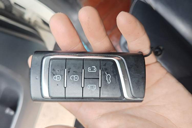 Used GAC Trumpchi M8 2020 Flagship 390T Navigation Model Vehicle Key