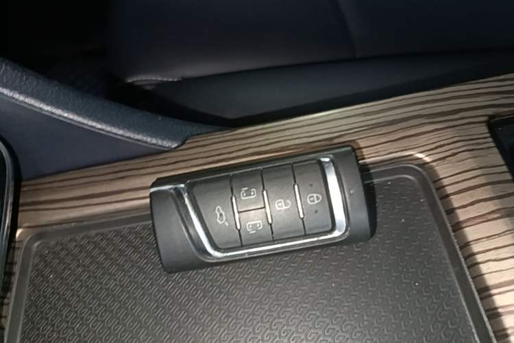 Used GAC Trumpchi M8 2020 Flagship Model 390T Prestige Edition Vehicle Key