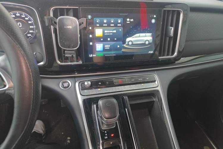 Used GAC Trumpchi M8 2021 Master Series 390T Prestige Edition Audio And AC Panel