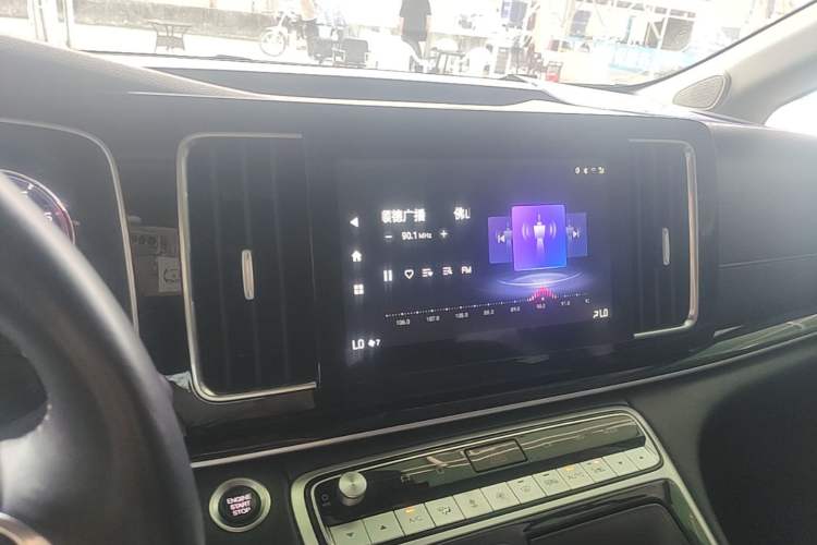 Used GAC Trumpchi M8 2021 Master Series 390T Ultimate Edition Audio And AC Panel