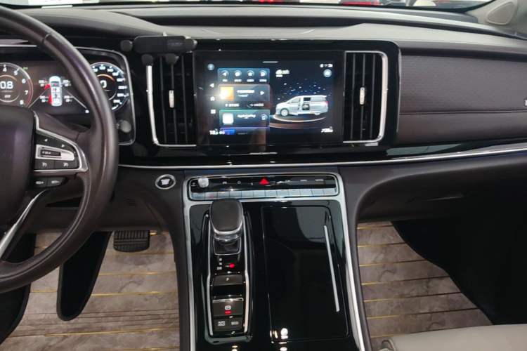 Used GAC Trumpchi M8 2021 Lingxiu Series 390T Ultimate Edition Audio And AC Panel