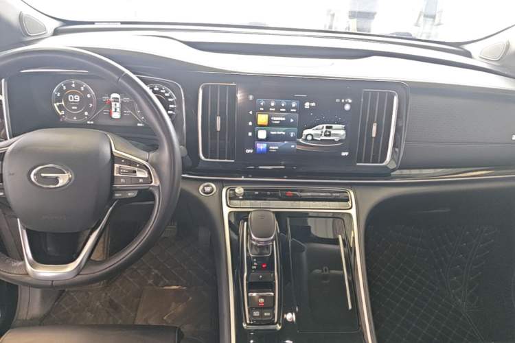 Used GAC Trumpchi M8 2021 Master Series 390T Prestige Edition Audio And AC Panel
