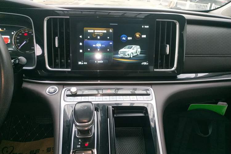 Used GAC Trumpchi M8 2021 Lingxiu Series 390T Luxury Edition Audio And AC Panel