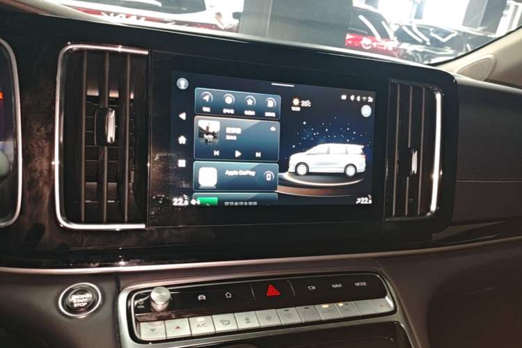 Used GAC Trumpchi M8 2021 Master Series 390T Ultimate Edition Audio And AC Panel