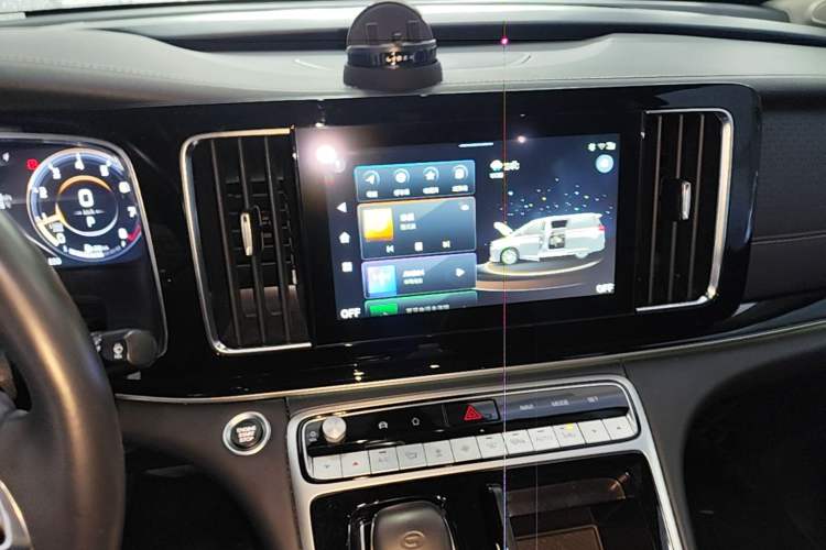 Used GAC Trumpchi M8 2021 Lingxiu Series 390T Deluxe Edition Audio And AC Panel