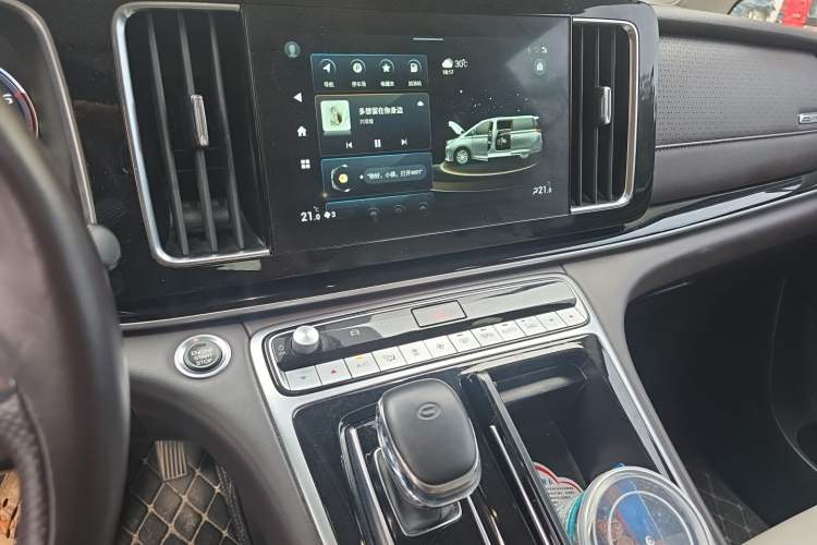 Used GAC Trumpchi M8 2021 Master Series 390T Prestige Edition Audio And AC Panel