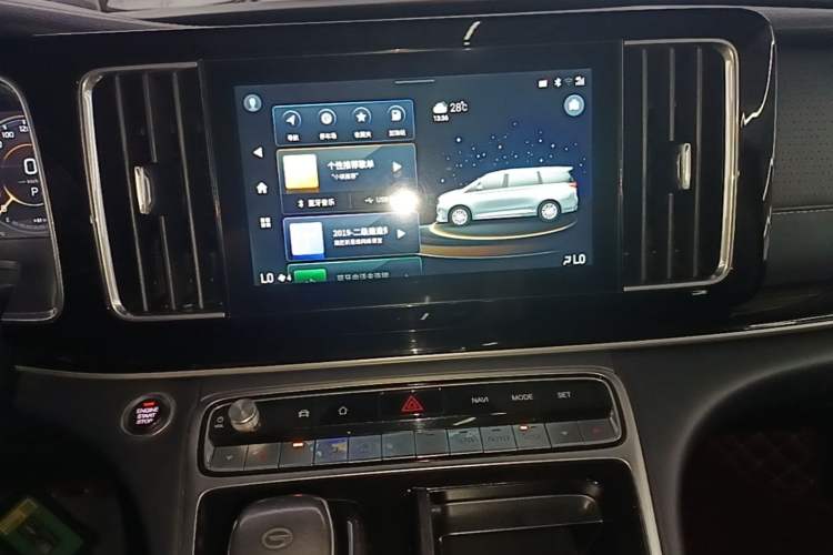 Used GAC Trumpchi M8 2021 Lingxiu Series 390T Deluxe Edition Audio And AC Panel