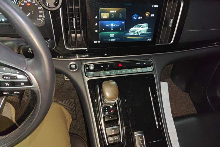 Used GAC Trumpchi M8 2021 Lingxiu Series 390T Deluxe Edition Audio And AC Panel