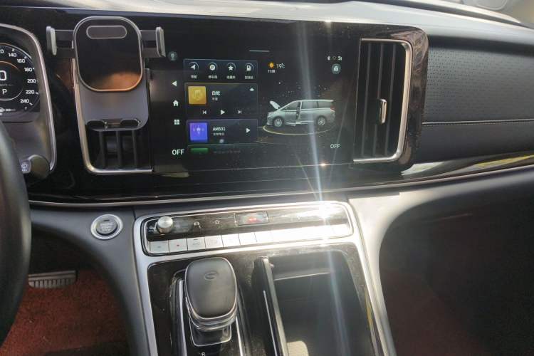 Used GAC Trumpchi M8 2021 Lingxiu Series 390T Deluxe Edition Audio And AC Panel