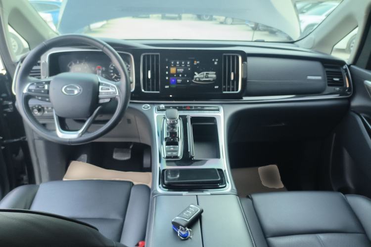 Used GAC Trumpchi M8 2021 Lingxiu Series 390T Deluxe Edition Center Console