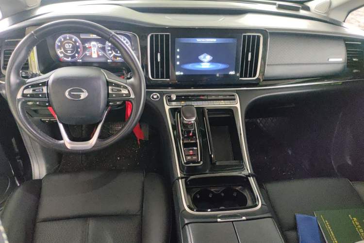 Used GAC Trumpchi M8 2021 Master Series 390T Prestige Edition Center Console