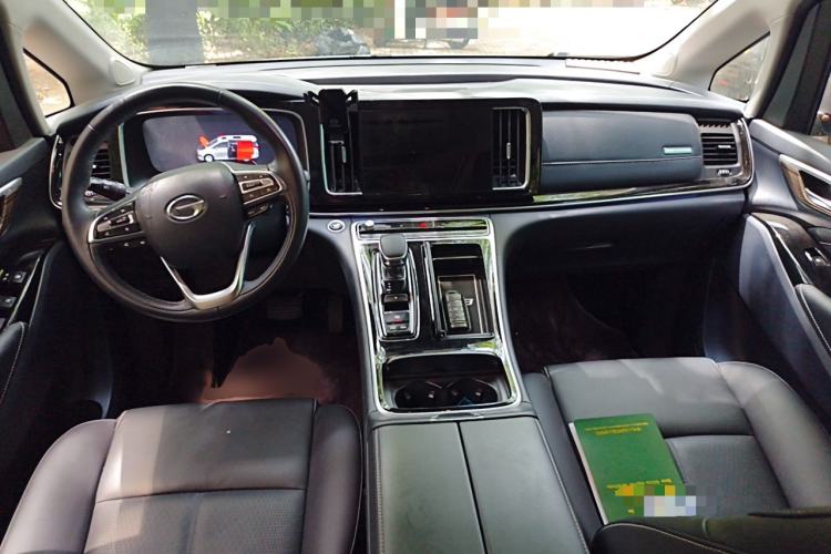 Used GAC Trumpchi M8 2021 Lingxiu Series 390T Ultimate Edition Center Console