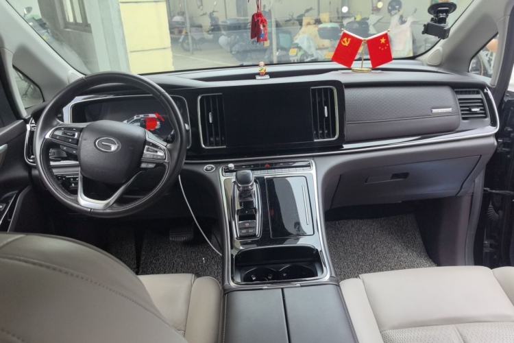 Used GAC Trumpchi M8 2021 Master Series 390T Ultimate Edition Center Console
