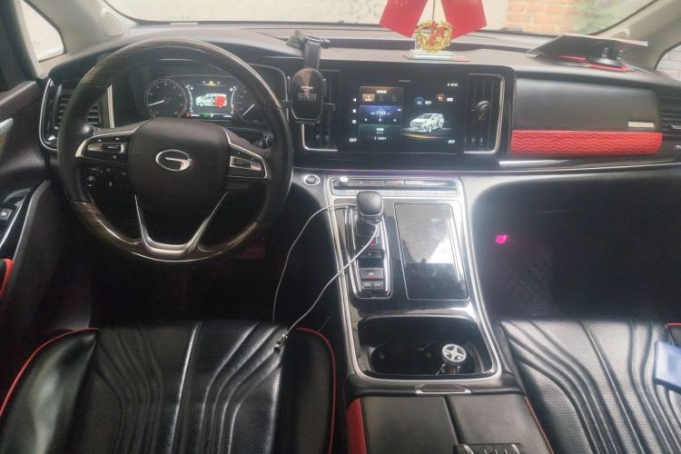 Used GAC Trumpchi M8 2021 Revised Version Lingxiu Series 390T Luxury Edition Center Console